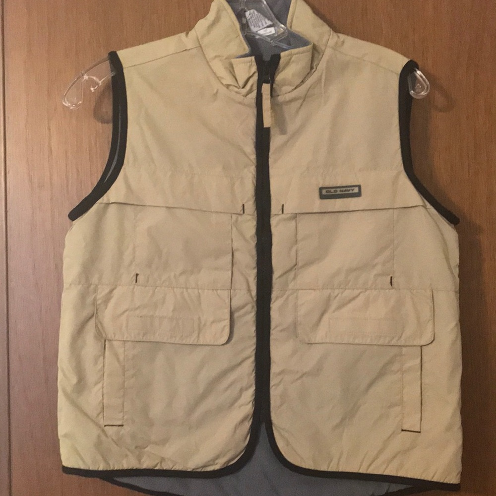 Vest with pockets, fleece lined, EUC